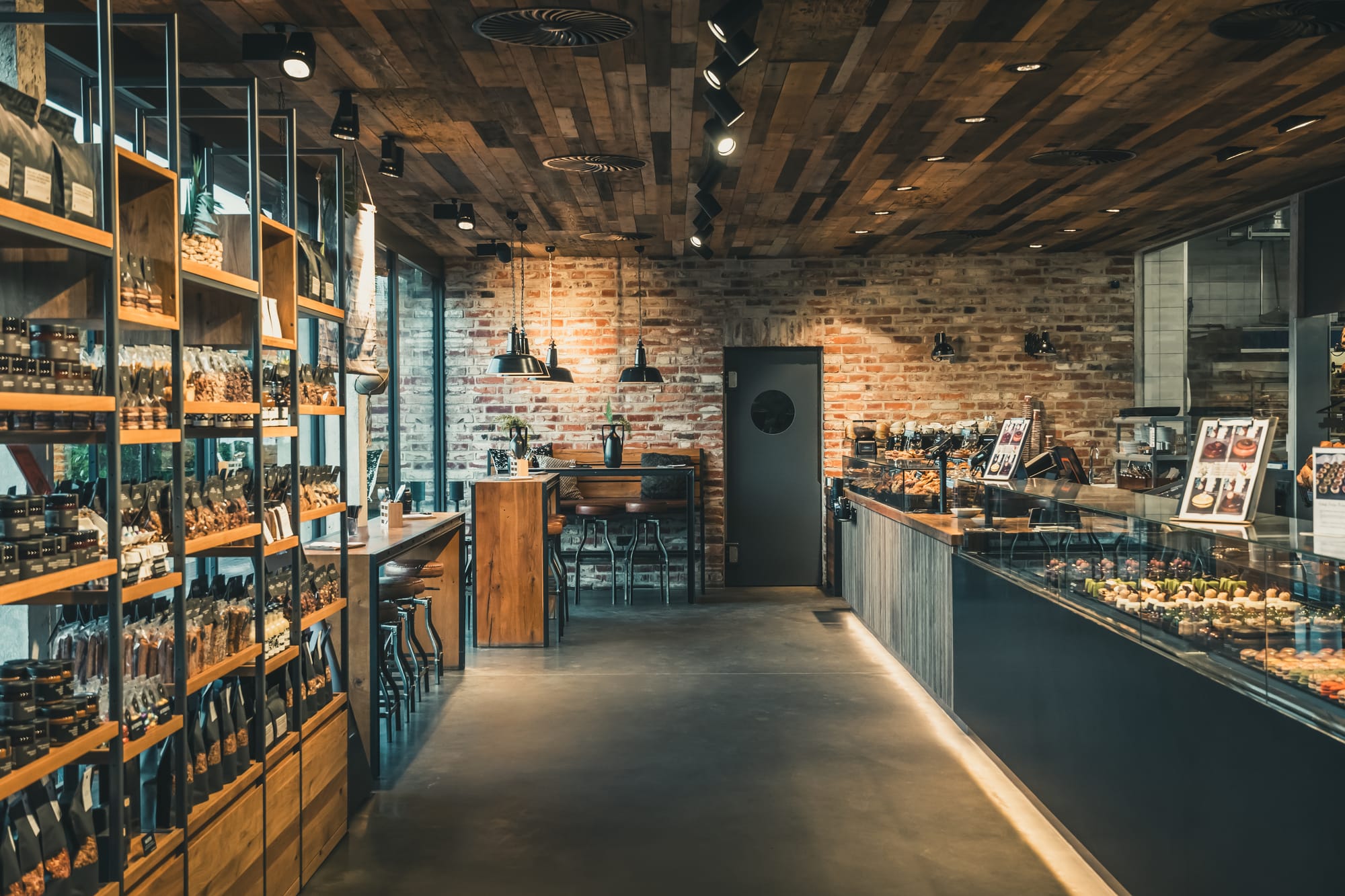 Optimiser l’Espace de Vente : Guide Complet pour Maximiser l’Expérience Client en Magasin