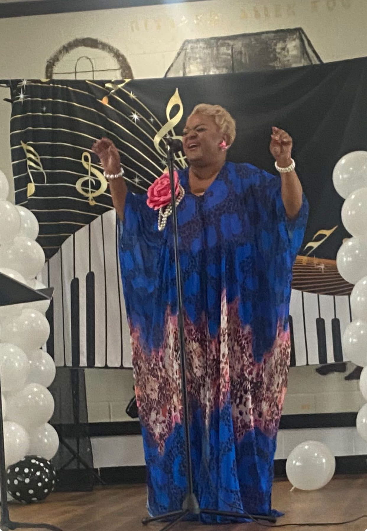 INCOMPARABLE VOCALIST, ROSALIND RALLEIGH