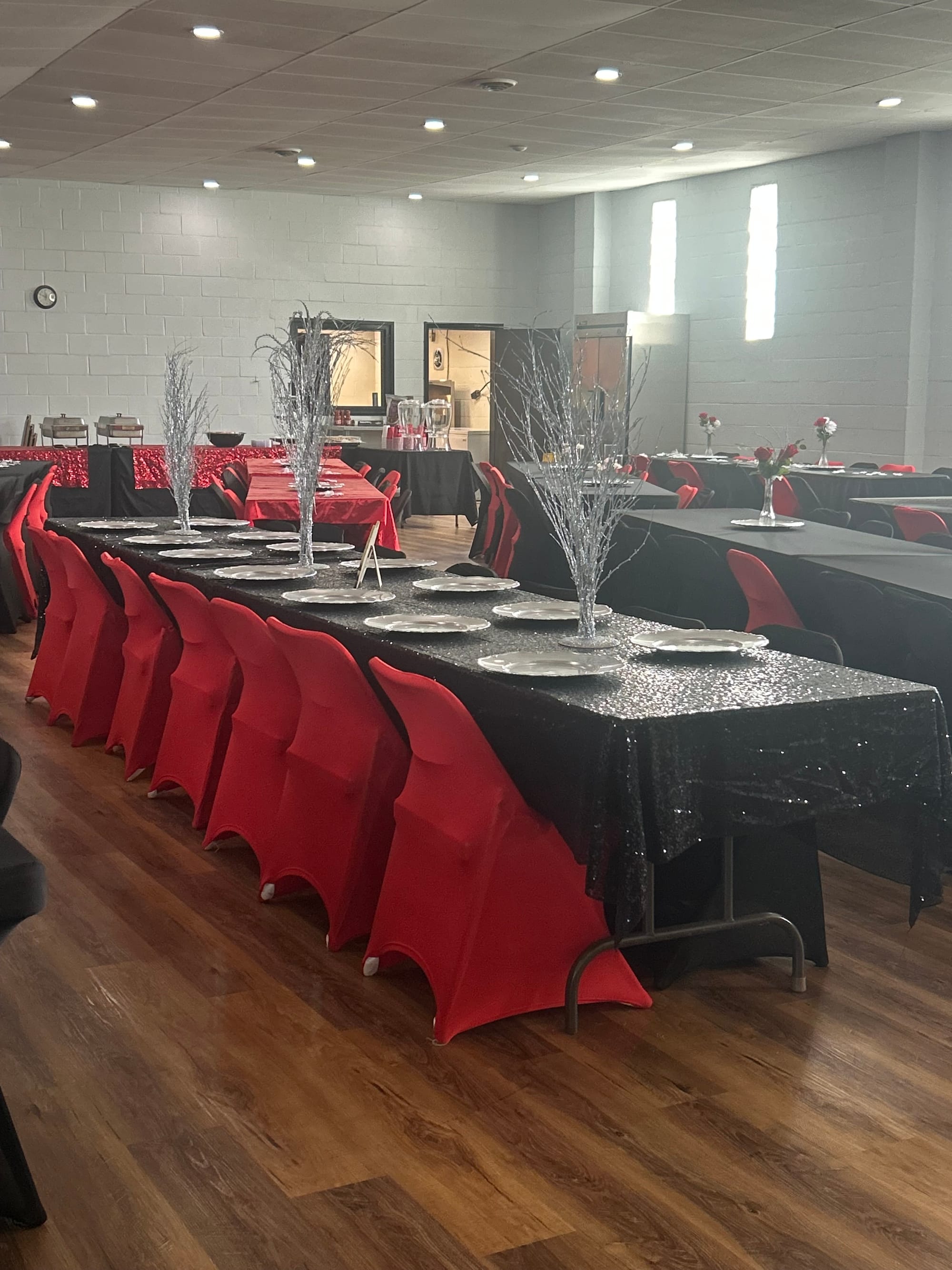 THE ANNIVERSARY HALL
