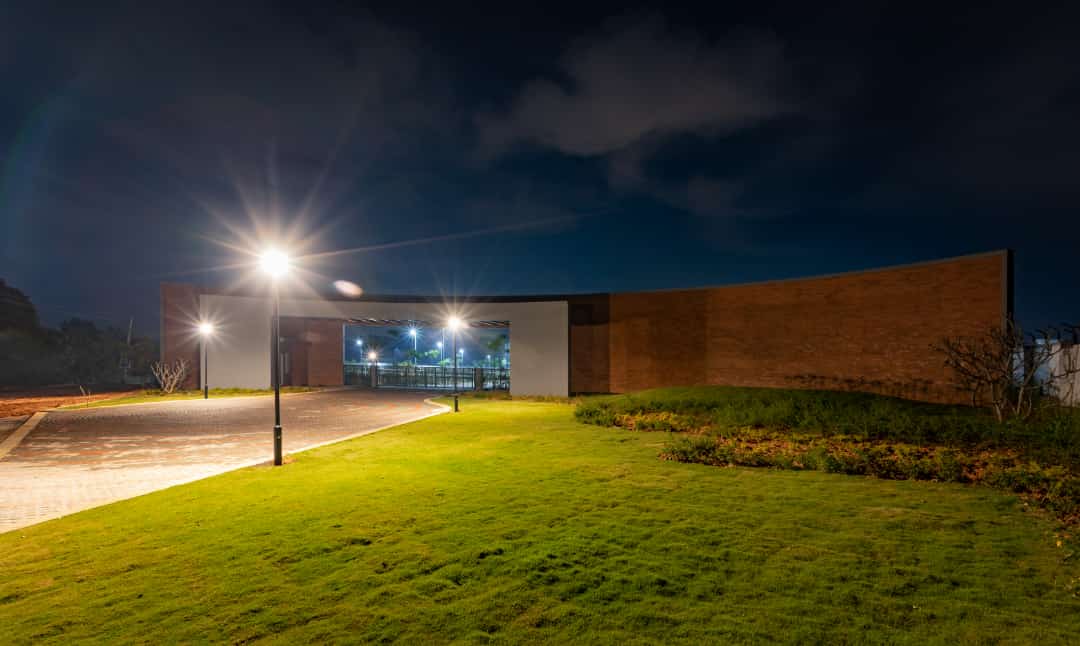 ENTRANCE NIGHT VIEW
