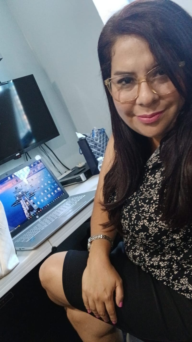 SESIONES ON LINEA  - PREVIA CITA AL (593) 0988216696