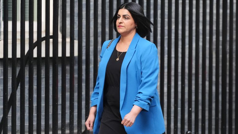 Asilo político en el Reino Unido será temporal y sin prestaciones sociales