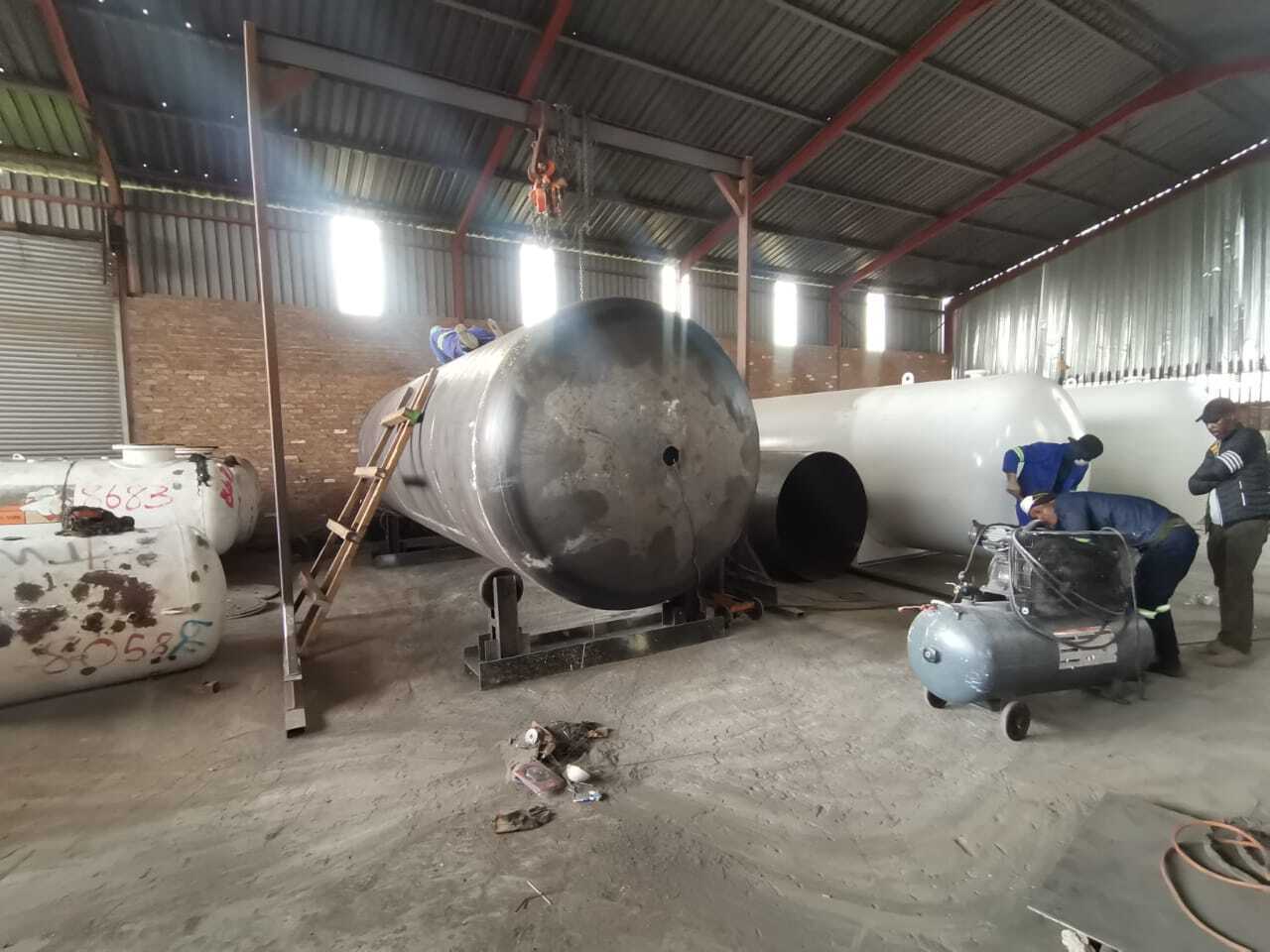Manufacturing Pressure Vessels (Petroleum,Liquid and,Air)