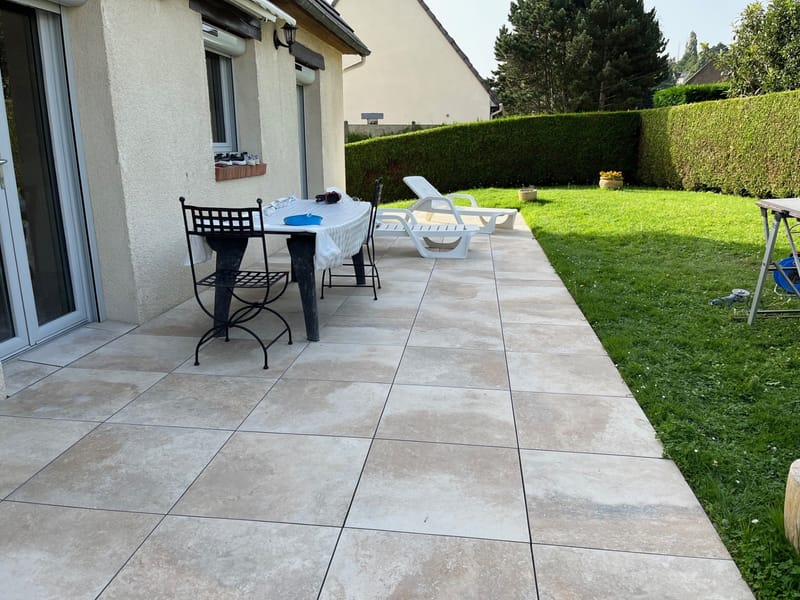 Terrasse carrelage sur plot