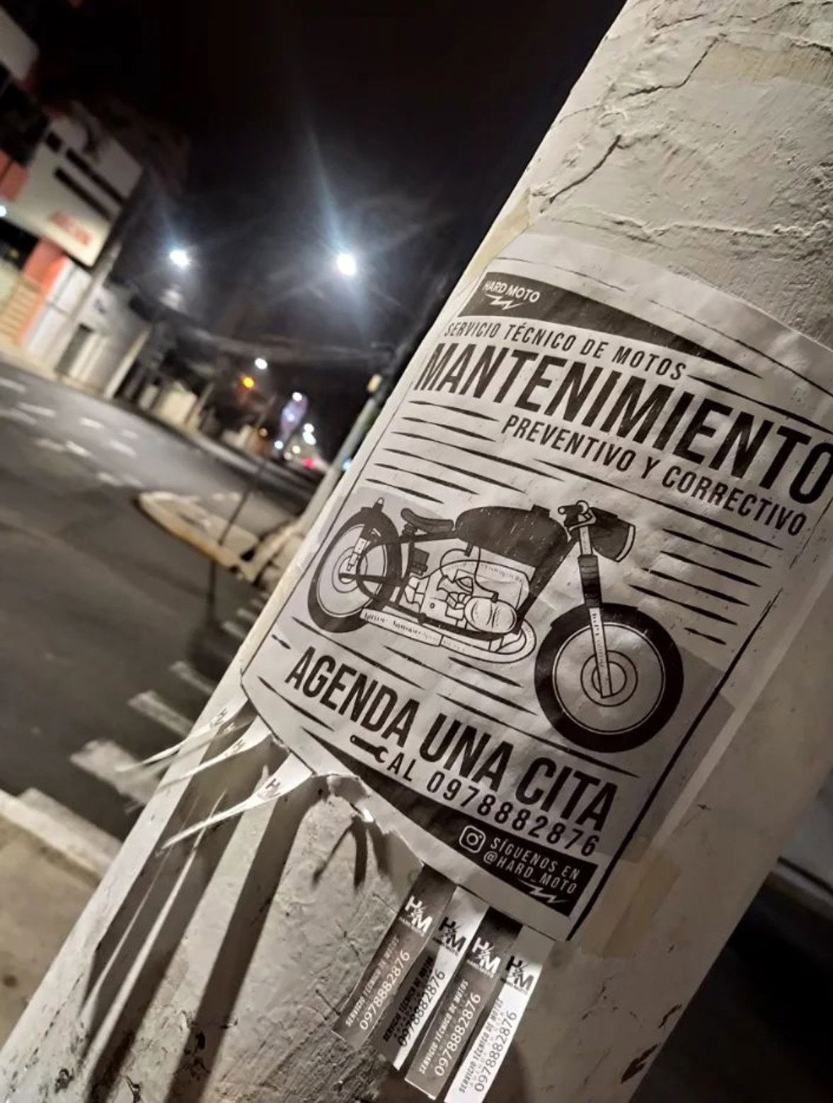 Flyer en algún lugar de salinas.